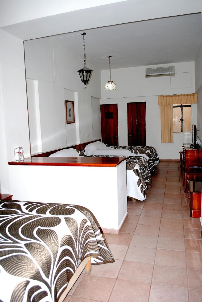 Hotel Posada Del Sol Apatzingán de la Constitución Dış mekan fotoğraf