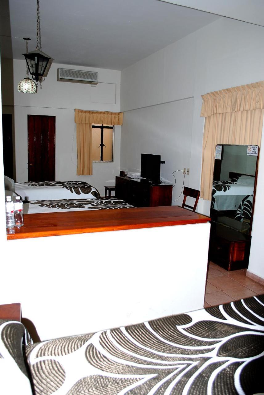 Hotel Posada Del Sol Apatzingán de la Constitución Dış mekan fotoğraf